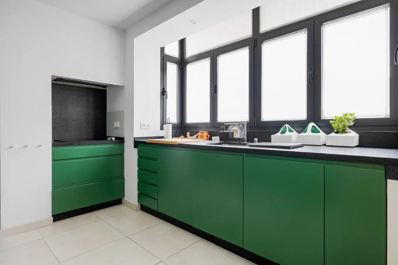 מאלגה Soho 2 Bedrooms Apt Next To The Beach דירה